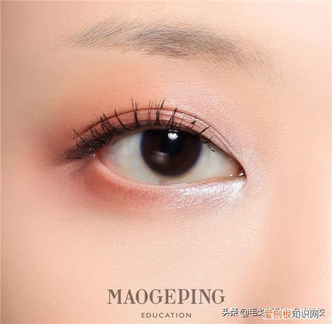 如何画出整容级大眼妆? 如何画大眼妆