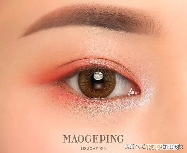 如何画出整容级大眼妆? 如何画大眼妆