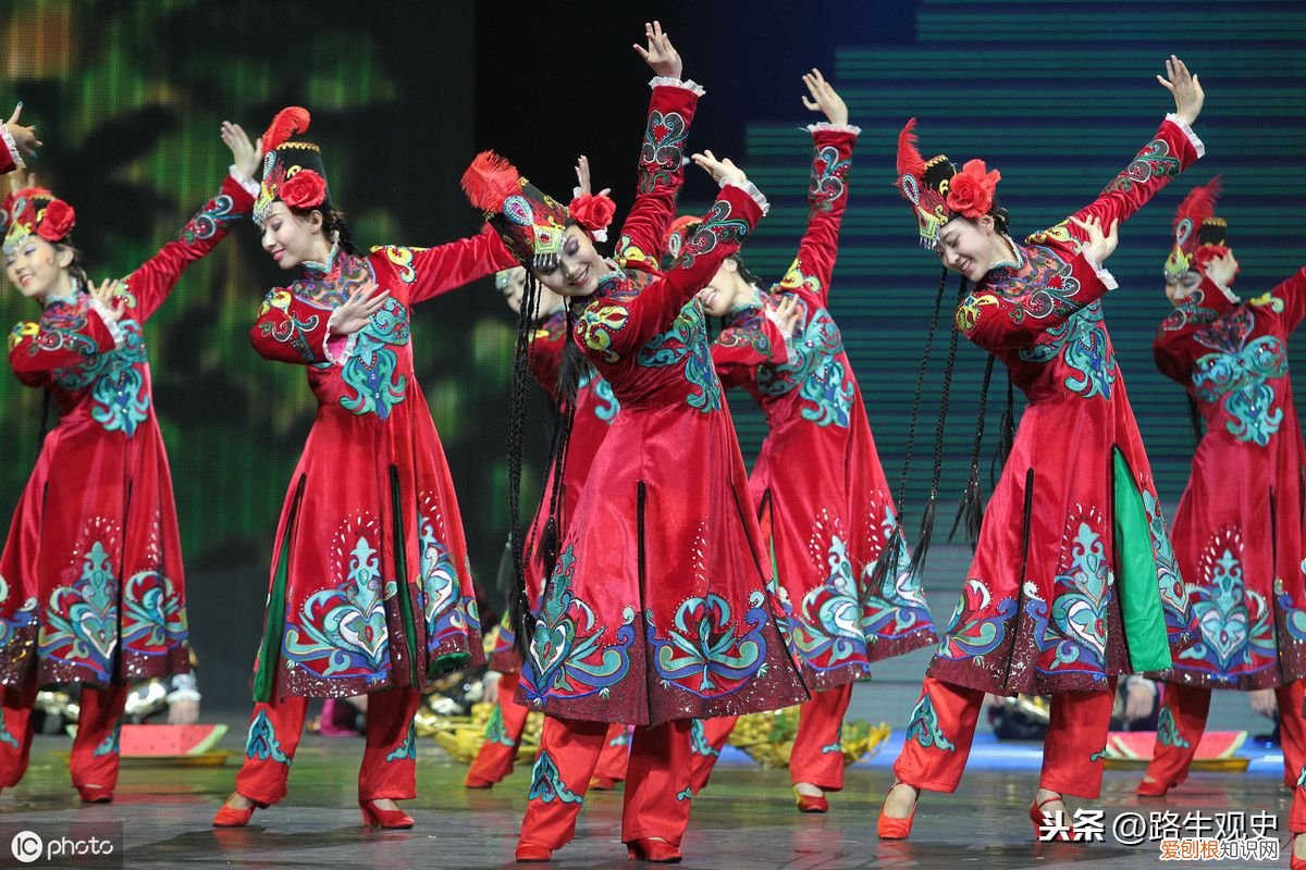 维吾尔族是怎样来到新疆的？ 新疆维族