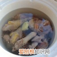 茶树菇鸡汤的做法步骤 茶树菇炖鸡汤的做法