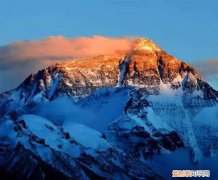 最高的山峰是什么山？珠穆朗玛峰是世界最高峰