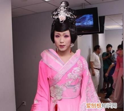 李玉刚的传奇人生 歌手李玉刚的个人基本介绍