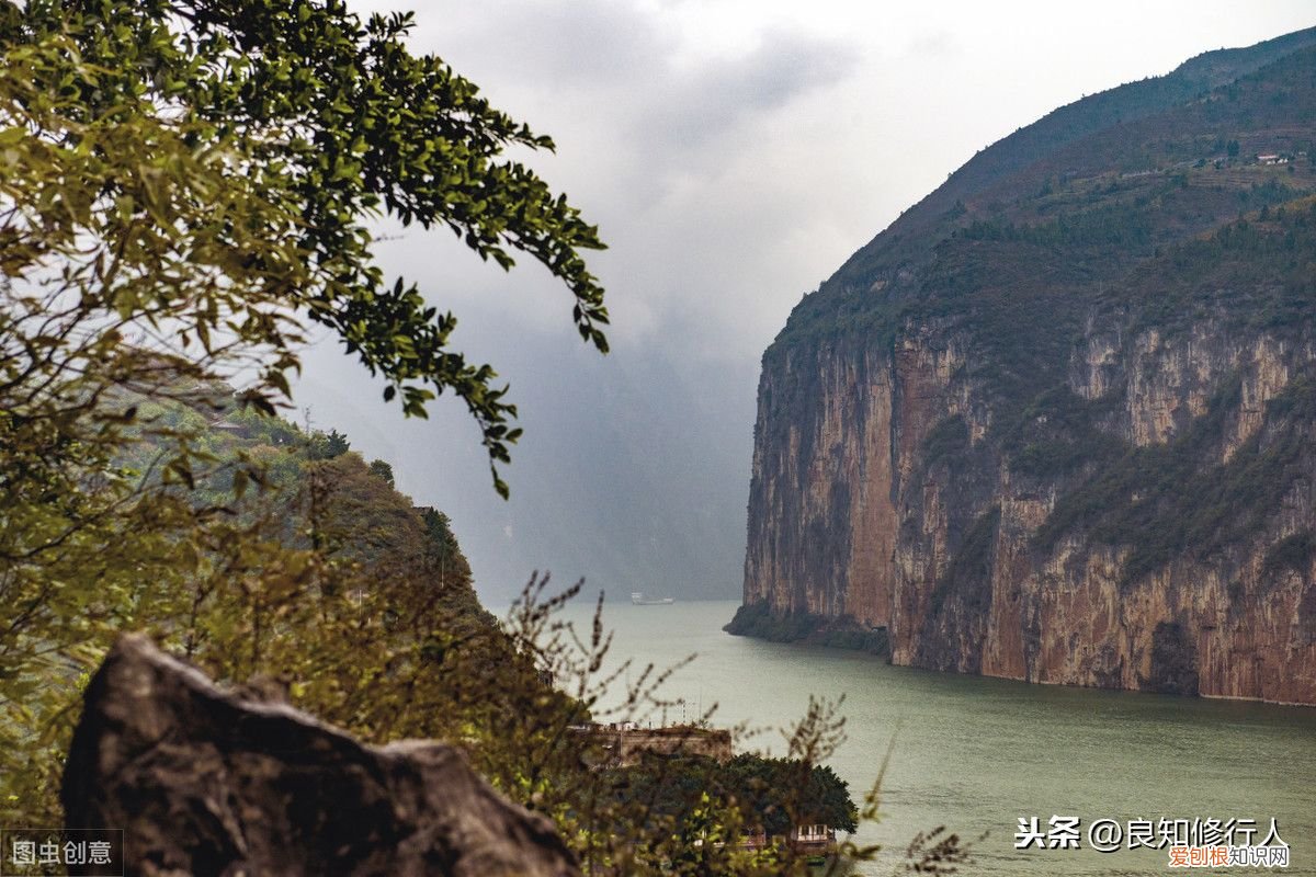 诗词品读┃李白:早发白帝城 白帝城的诗句