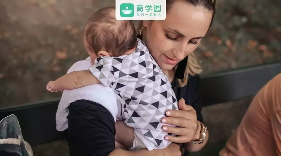 引起新生儿常打嗝的原因是什么？ 婴儿打嗝的原因