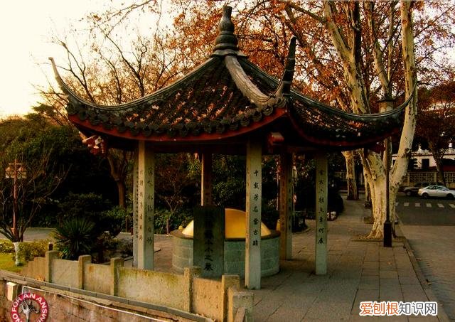 李贺，为什么会被称为“诗鬼”？ 诗鬼是谁是指哪位诗人