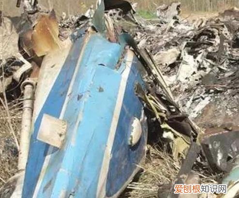 科比1米98身高被烧成1米53？「气愤」科比遗照被公开