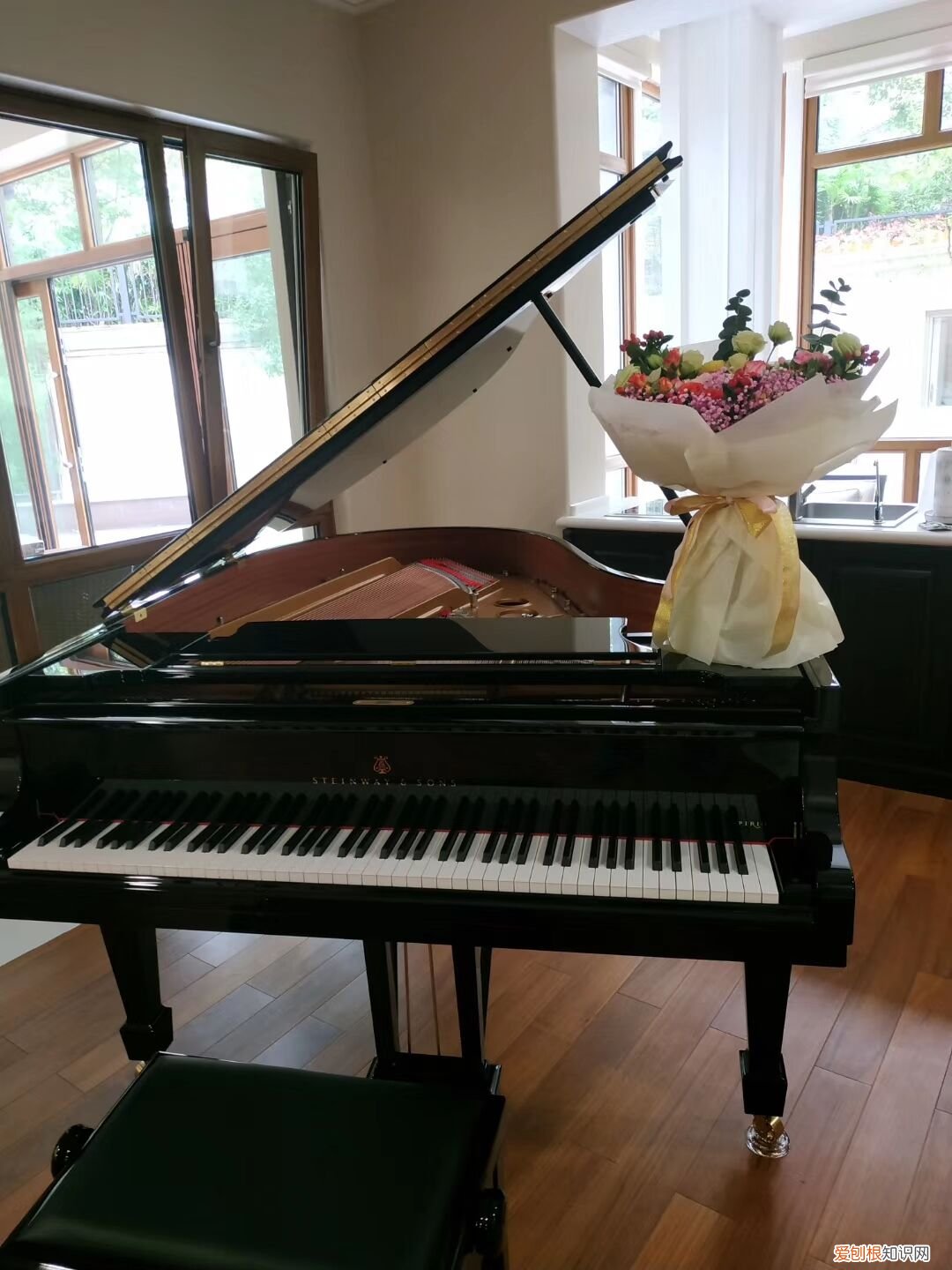 一般在1万5到3万左右 钢琴价格一般多少钱