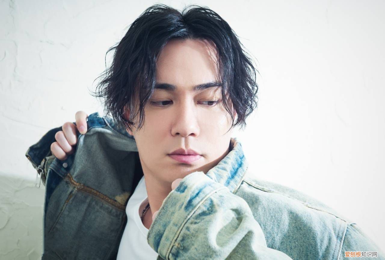 LiSA官宣与声优铃木达央结婚 LiSA和谁结婚了