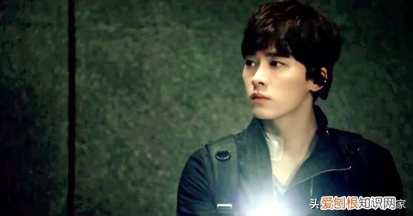 南派三叔为什么对古墓这么熟的 南派三叔真的盗过墓吗？