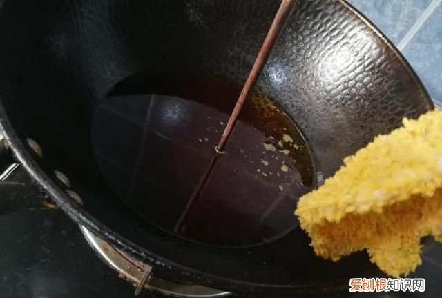 大排用面粉炸好了接下来怎么做 炸大排怎么做嫩而好吃窍门