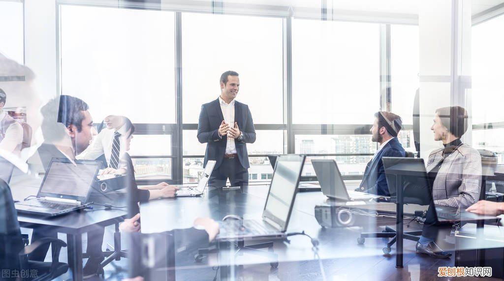 一种比较委婉含蓄的吐槽方式 服了你个老六是什么梗