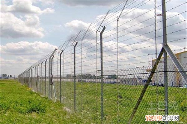 什么是电子围栏？先进的周界防护?报警系统
