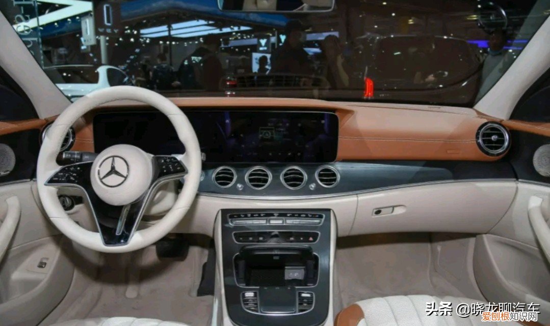 43.81万起售，全系标配9AT变速箱 奔驰e300l新车报价2021款