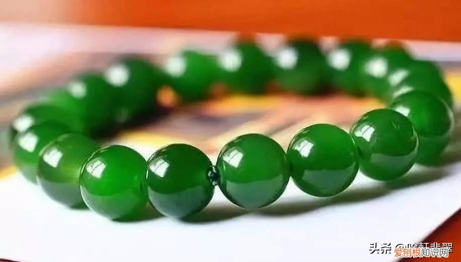 翡翠真假鉴定方法简单！学会再不怕假货泛滥