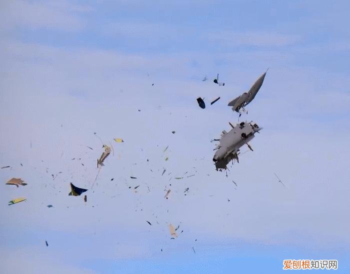 飞机坠毁人还有全尸吗？空难的人都摔烂了吗