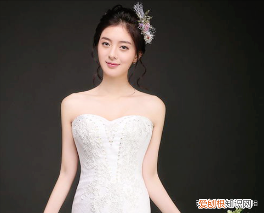 抹胸是什么?一种胸间贴身小衣