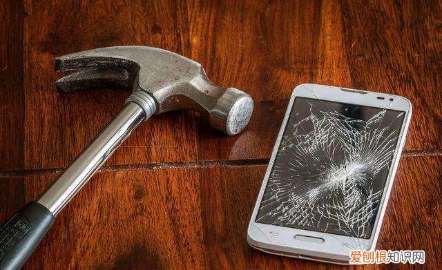 手机关机了还能定位到准确位置吗？揭密手机背后隐藏的秘密