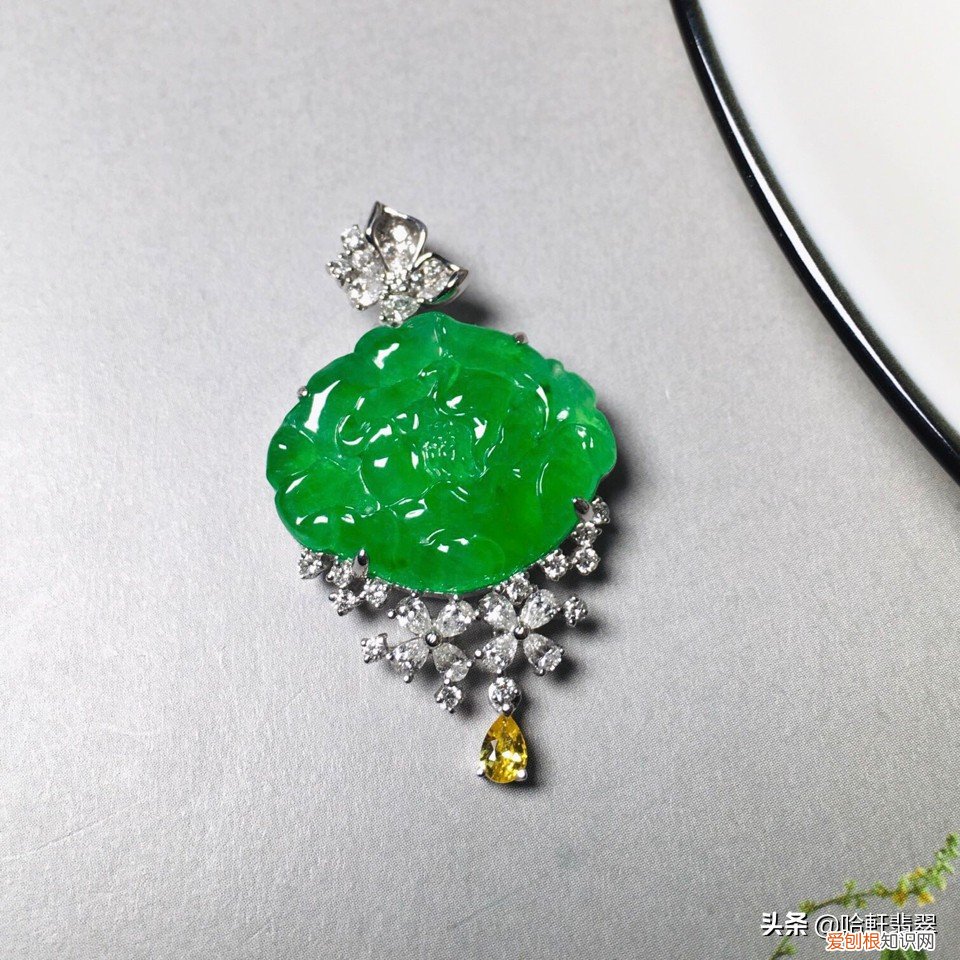 怎样鉴别翡翠？翡翠正确的鉴定方法