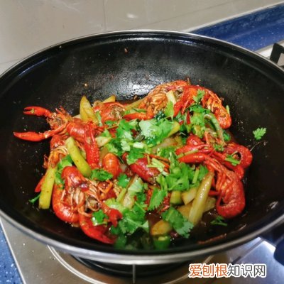 龙虾怎么做好吃又简单？小龙虾超简单的做法