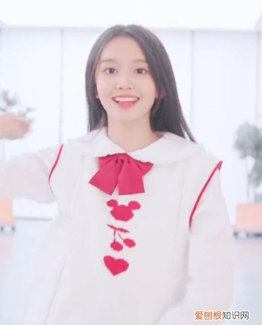 宋小睿为什么会被那么多人黑 宋小睿为什么不用上学