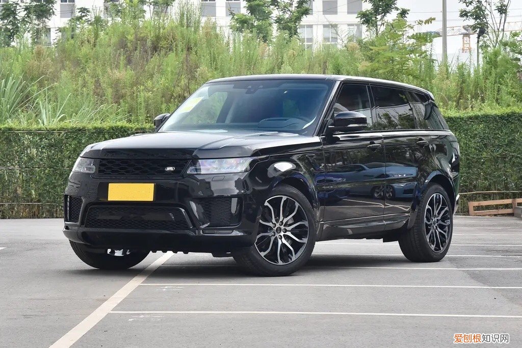 90.8万起售，比奔驰GLS霸气 路虎揽胜2022款报价及图片
