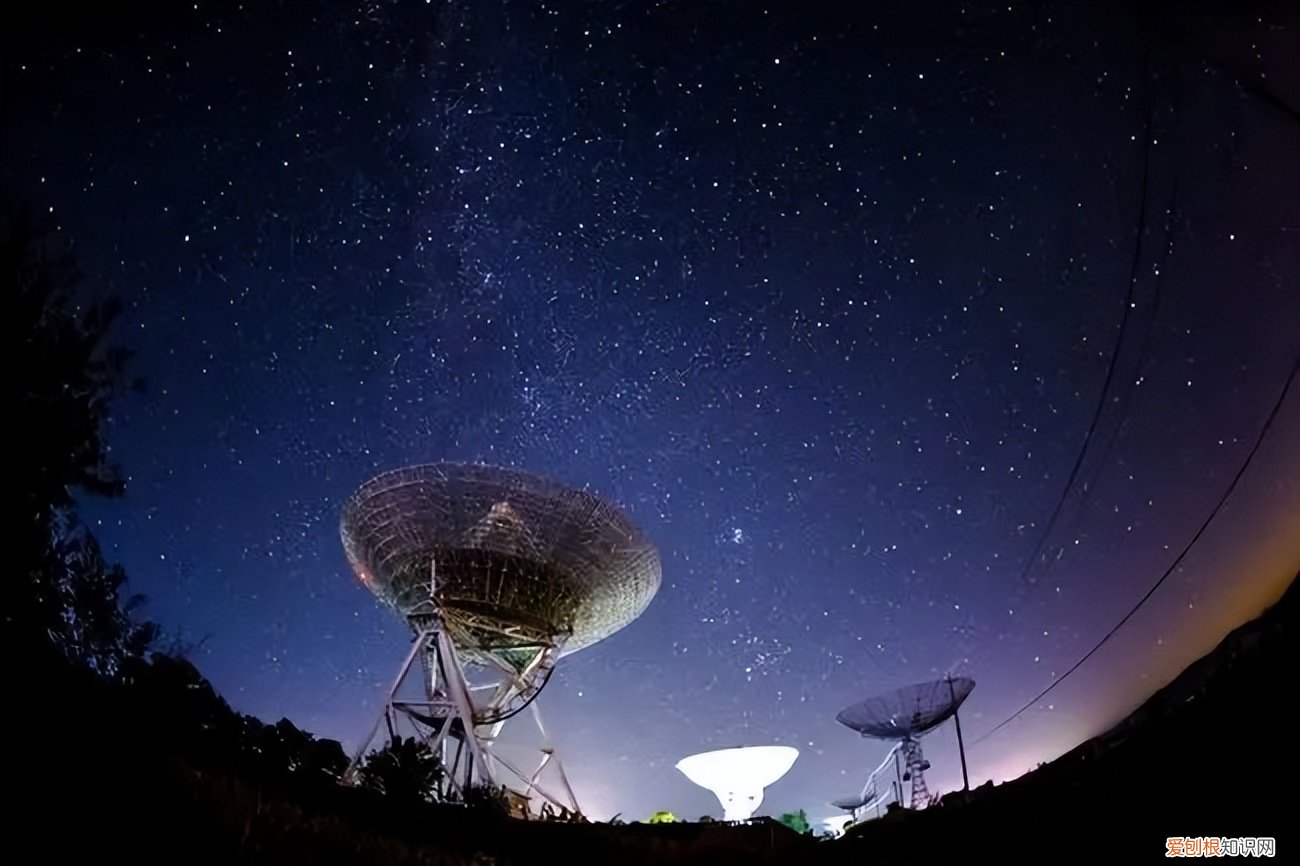 中国天眼发现外星人真的假的？外星人真的存在吗