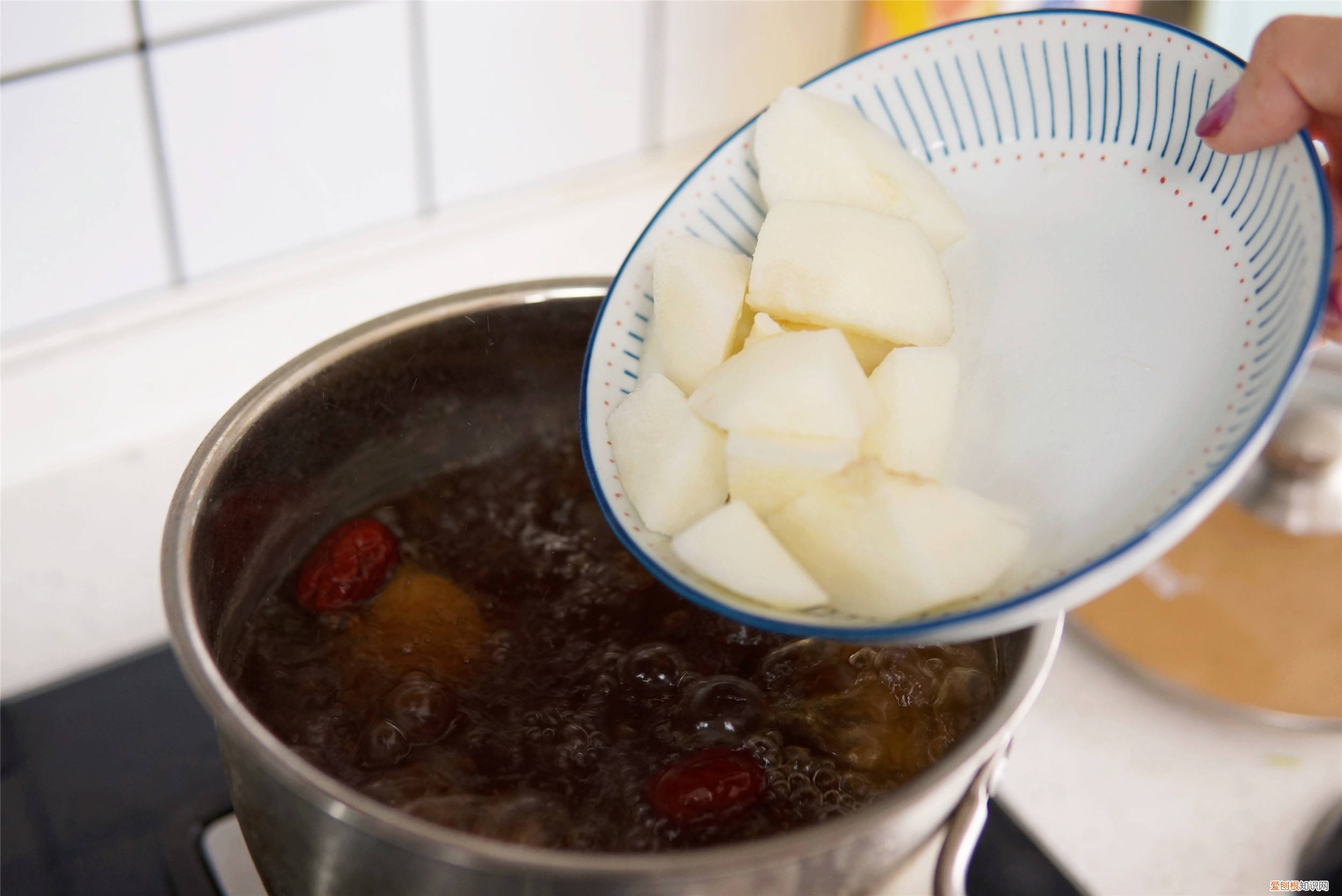 常吃这5种水果补充水分，清热去燥 什么水果清热解毒去火