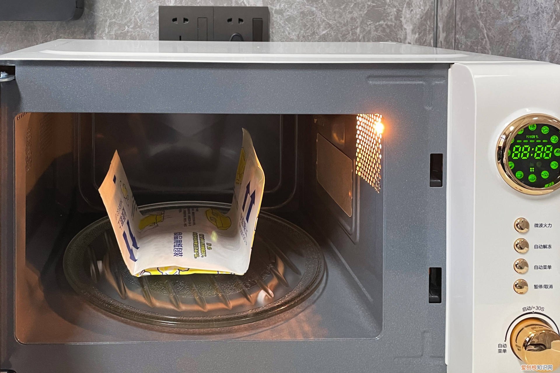 微波炉哪个牌子好用质量好？高颜值百元微波炉入手推荐