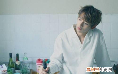 黄旭熙的人设彻底崩塌?黄旭熙出什么事儿了