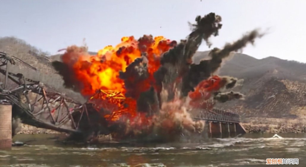 长津湖雷公为什么会全身溃烂？被标识弹洒落出的白磷所灼伤