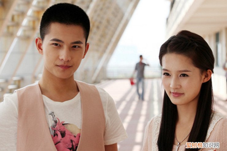姐弟恋分手2个原因令人遗憾 杨洋李沁为什么分手