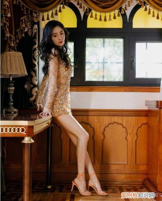 杨幂的421事件到底是什么？大幂幂否认醉酒不雅动作