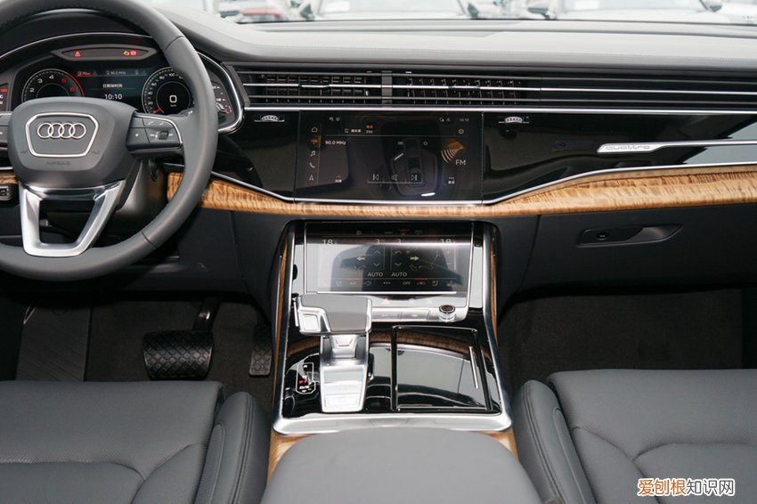 Q7一口气跌9.23万，值得入手么? 奥迪q7多少钱