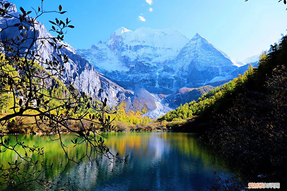 稻城亚丁在哪个省哪个市？位于四川省甘孜州稻城县