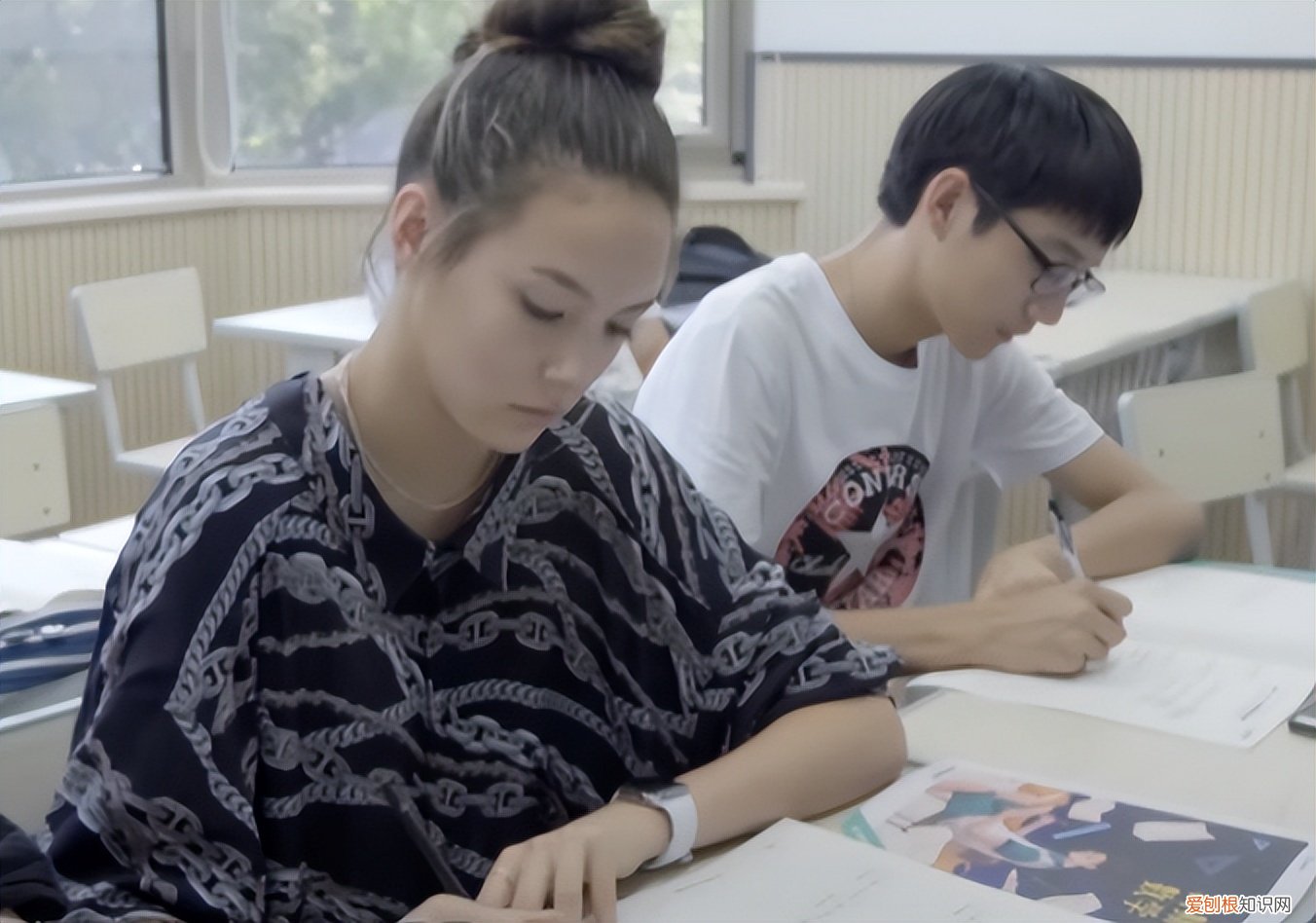 谷爱凌妈妈“旧照”曝光 冬奥会谷爱凌父母离婚