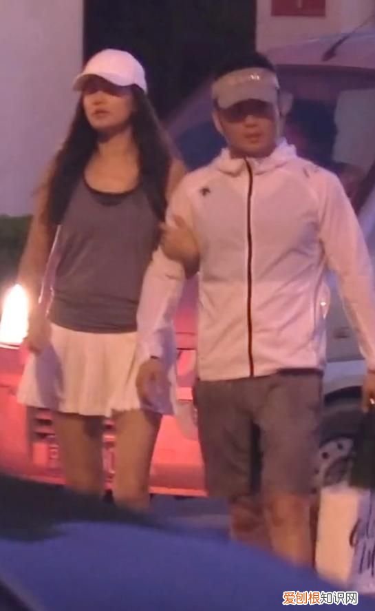 瞿颖老公是谁？丈夫正脸曝光个没她高