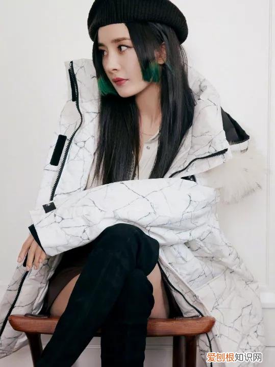 这4款超显脸小，堪比换头 鹅蛋脸适合什么刘海