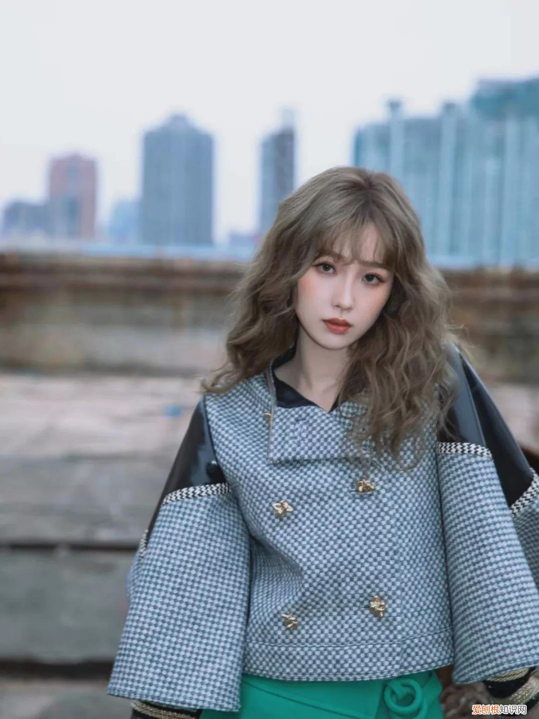 这4款超显脸小，堪比换头 鹅蛋脸适合什么刘海