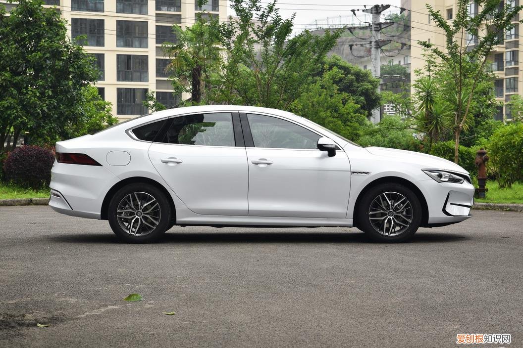 这几款简直就是打工人的宝藏 15万以内最好的纯电动汽车