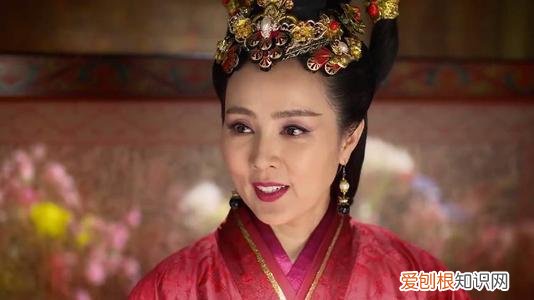 屈原投江真实原因到底是什么? 屈原为什么投河而死