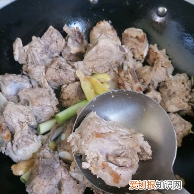 小白也能1秒变大厨 排骨汤怎么炖最好喝