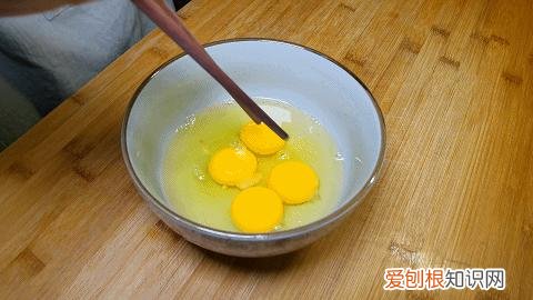 西葫芦怎么炒才好吃?图解:西葫芦最受欢迎的做法