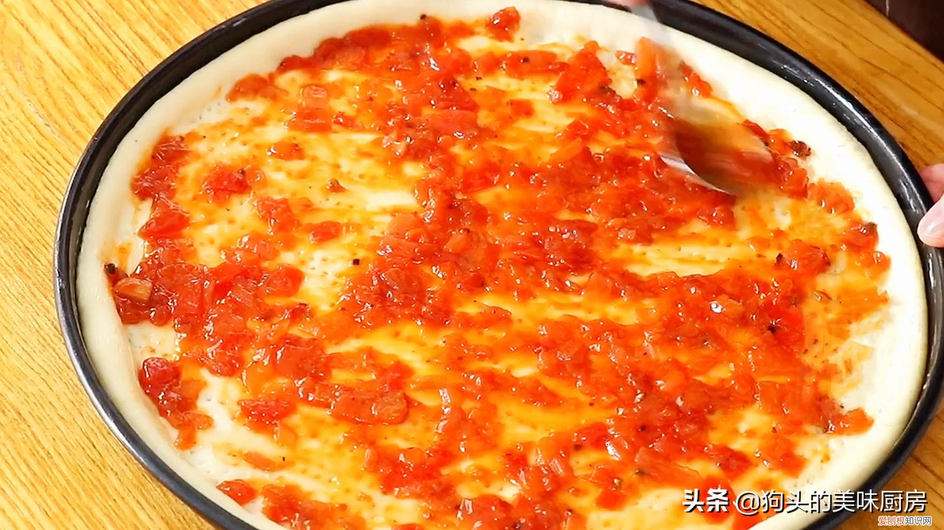 披萨怎么做？手把手教你在家做披萨