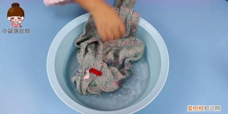 毛衣洗大了怎么恢复，纯棉的衣服洗后变大了怎么恢复原形