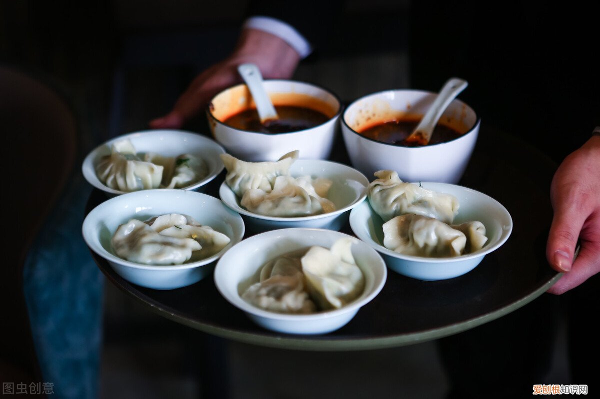 不沾酱油被关狱一年多 吃饺子不蘸酱油事件