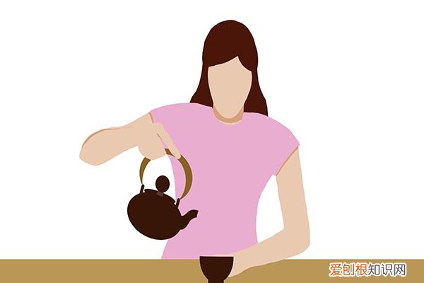 为啥有人说喝茶不养生 喝茶水对身体有什么好处和坏处