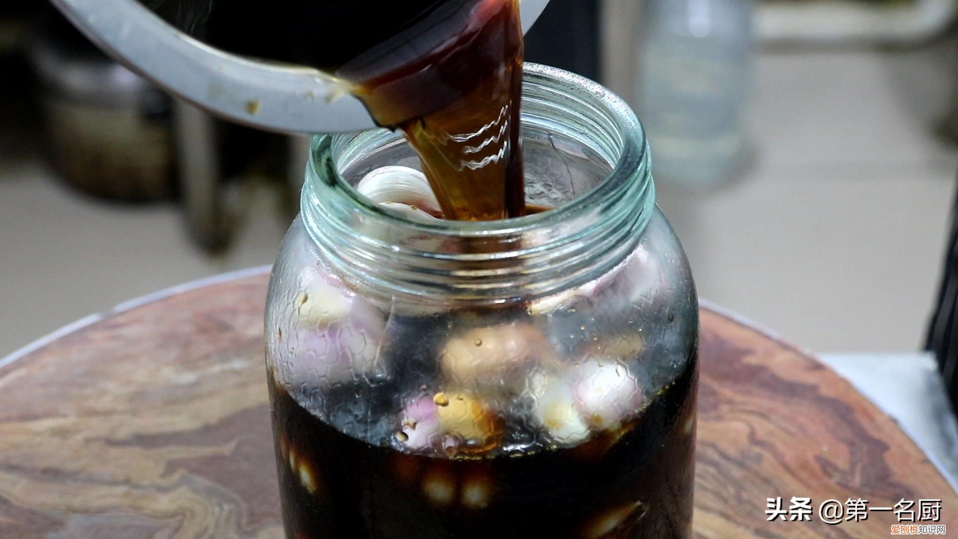 调料和配方都告诉你 糖蒜的腌制方法家常