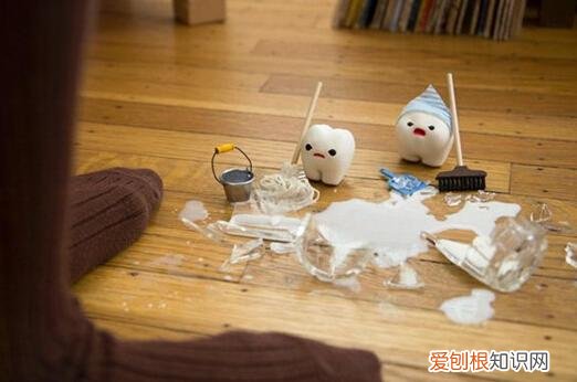 梦见掉牙齿是什么征兆?男人女人梦见意义不一样