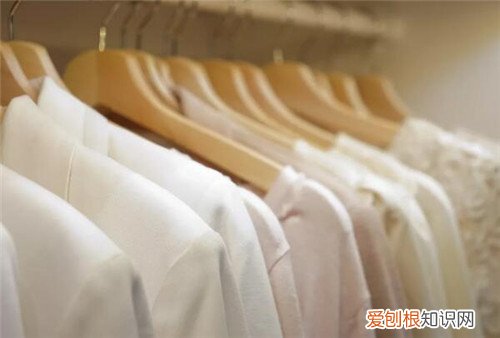 衣服上的霉斑怎么洗掉？教你1招其实除霉很简单