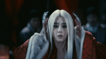 一夜白头是真的吗？压力过大会导致头发快速变白